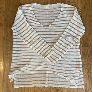 Women’s cute light weight sweater